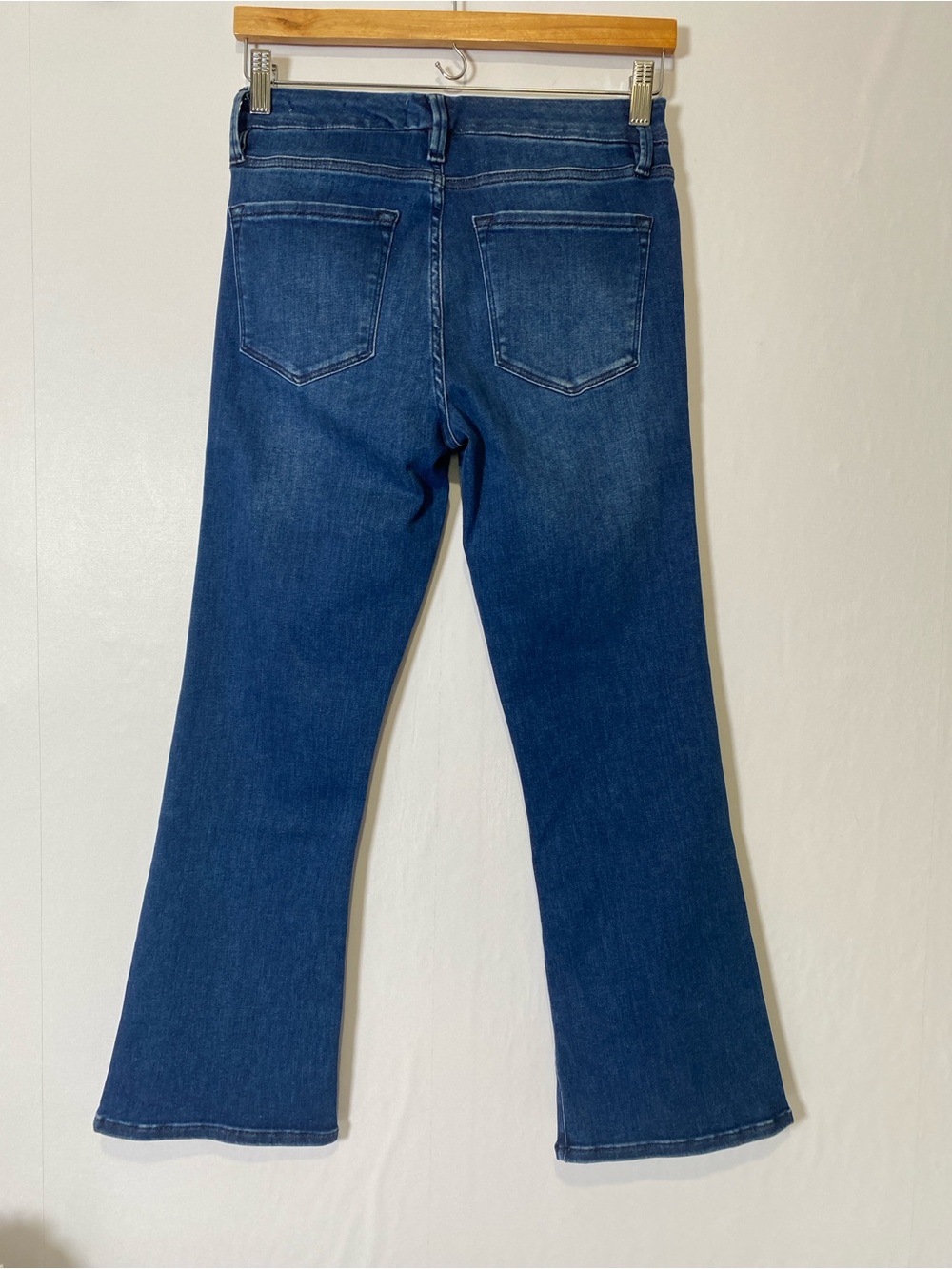 FRAME Le Crop Mini Bootcut Jean in Bornstein 28   Cotton Stretch Casual - Picture 4 of 11